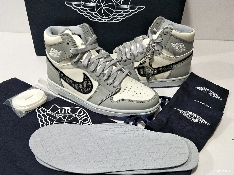 OG High CN8607-002 Air Dior Jordan x 1 0223